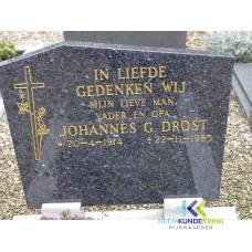 Grafstenen kerkhof Herwen Coll. HKR (8) J.G. Drost
